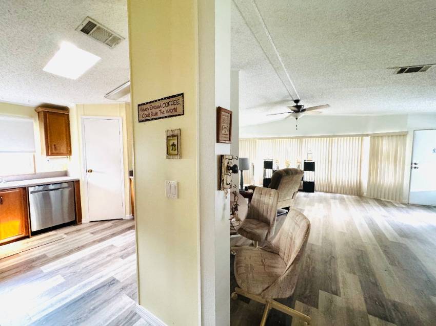 4611 Arcola Place a Lakeland, FL Mobile or Manufactured Home for Sale